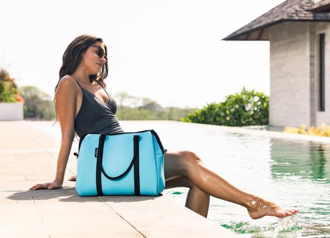 EVERYTHING ADELAIDE - THE PERFECT TRAVEL BAG FOR WOMEN ON THE RUN - 26TH AUGUST 2018