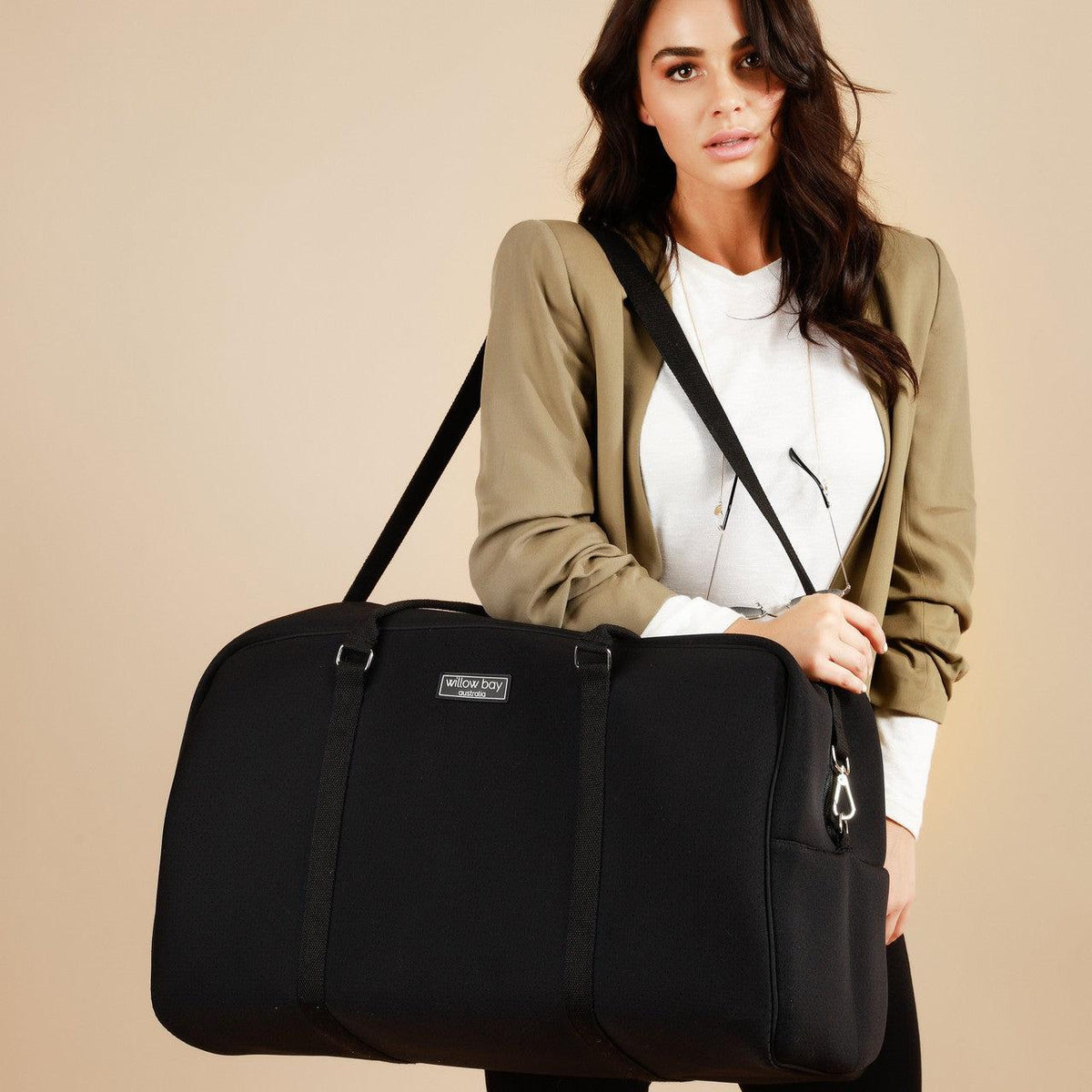 WEEKENDER Neoprene Bag - BLACK-neoprene bag-travel bag-overnight stay-getaway-sports bag-washable travel bag-Willow Bay Australia