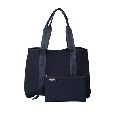 https://s1.pixriot.com/4622616da0/Shopify/Willow Bay Daydreamer Branded Neoprene Tote Bag Black 360/Willow Bay Daydreamer Branded Neoprene Tote Bag Black 360.xml?t=1664620929
